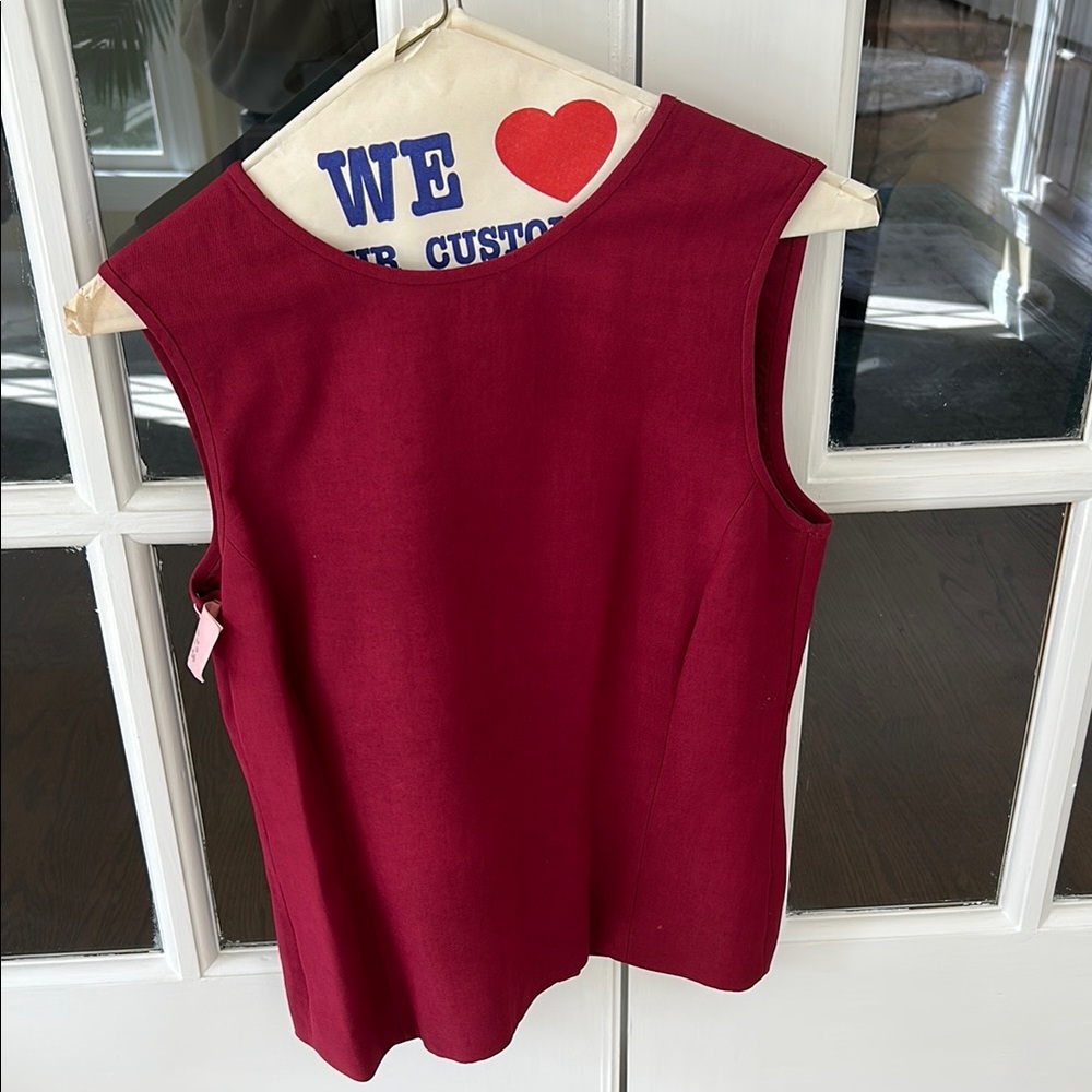 Ann Taylor Red Boxy Tank Top🌿